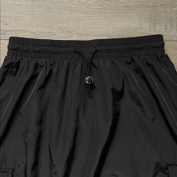 Women’s midi black elastic tie skirt size small - Picture 3 of 11